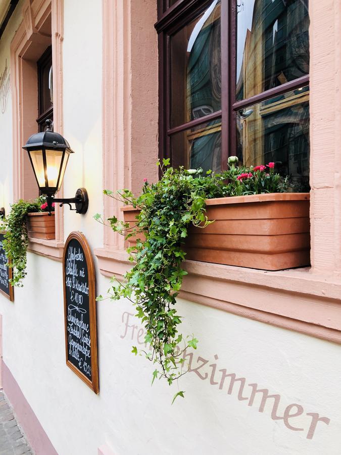 Zum Fehmelbauer Hotel Карлщат Екстериор снимка